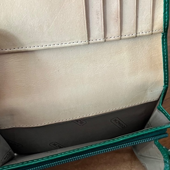 wallet - Picture 3 of 3